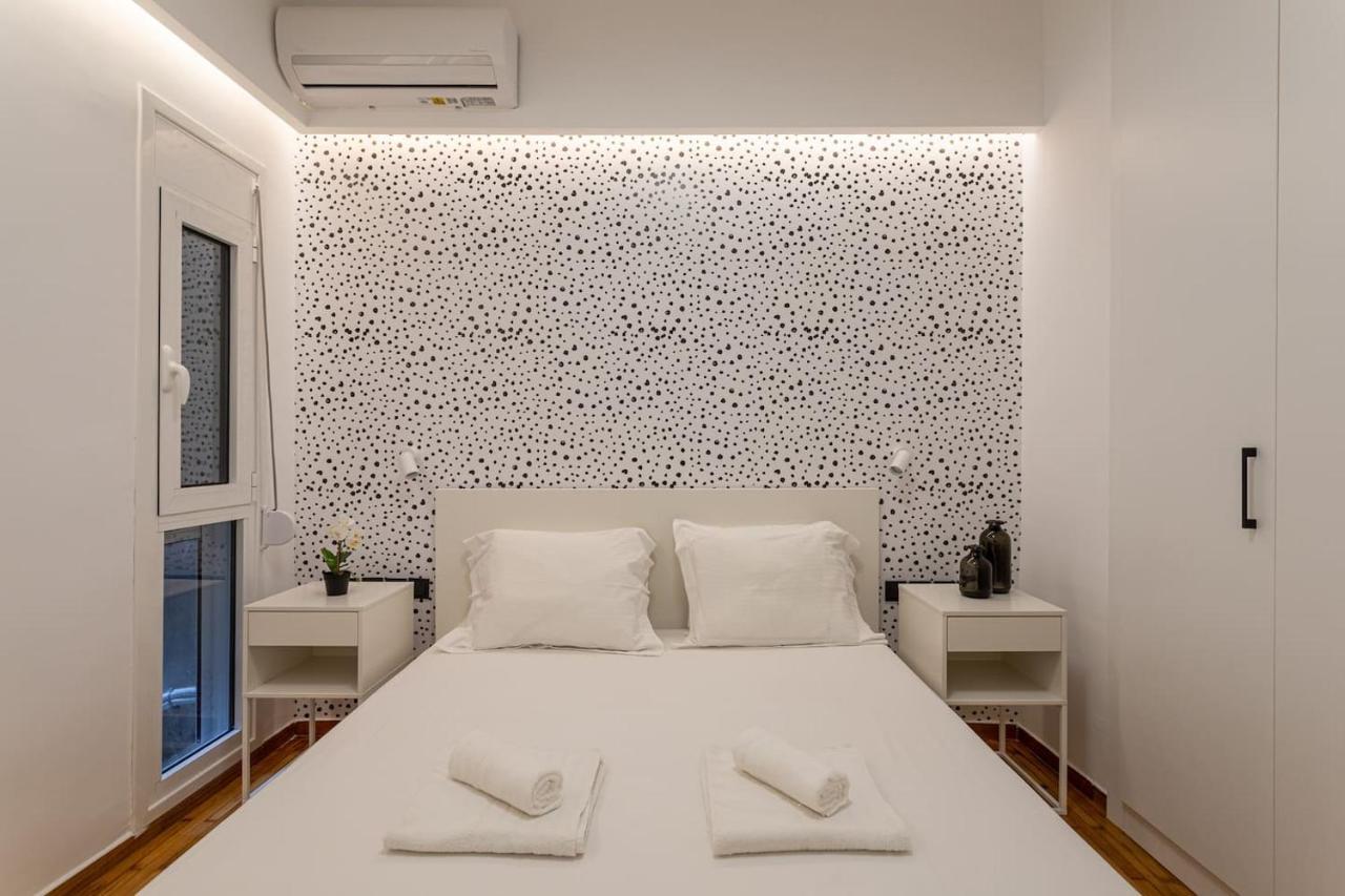 Luxury Penthouse On Akadimias With 2 Bed & 2 Bath Apartamento Atenas Exterior foto