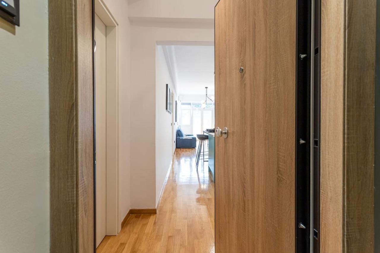 Luxury Penthouse On Akadimias With 2 Bed & 2 Bath Apartamento Atenas Exterior foto